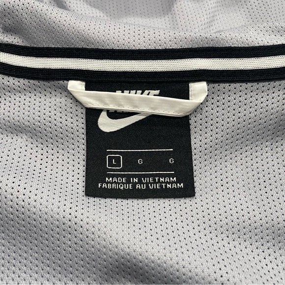 Nike Jacket Men’s Large Black White Windrunner Full Zip Hood (727324-101) - Picture 4 of 8